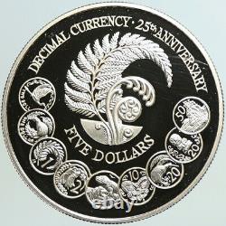 1992 NEW ZEALAND UK Queen Elizabeth II ANTIQUE Old Silver 5 Dollar Coin i101245