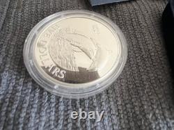 2002 New Zealand 5 Dollars Silver Proof Hector's Dolphin