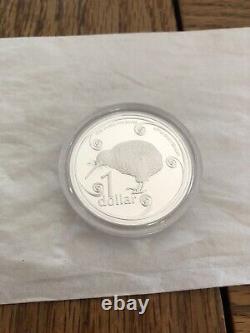 2004 New Zealand Silver $1 1 Troy OZ Silver Proof Coin Little Spotted Kiwi