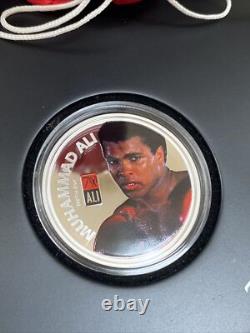 2012 Muhammad Ali 1 oz 999 Silver Coin With Glove Set New Zealand Mint