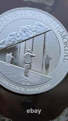 2015 Niue $2 Vietnam Veterans Memorial 1 oz. 999 Silver Proof America's Parks