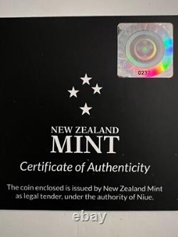 2020 1oz 999 FINE SILVER COLORIZED COIN. DC. JUSTICE LEAGUE. MARTIAN MANHUNTER