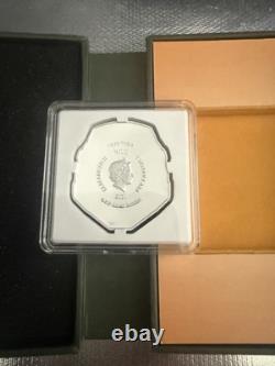 2021 New Zealand Mint L/E Halo Master Chief 1 oz Silver Helmet 056WEI