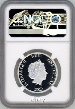 COA 001 2022 Niue Disney Season's Greetings Christmas 1/2oz Silver Coin NGC 70FR