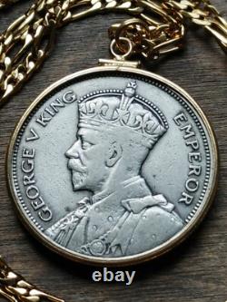 Handsome 1933 New Zealand Silver Half Crown on a 24 Gold Filled Chain