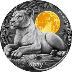 Lioness Wildlife in the Moonlight 2021 Niue 2oz Antique finish Silver Coin 5$