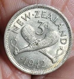 New Zealand 1942 3 Pence One Dot Variety. Rare CH AU/Unc, Luster, Detail