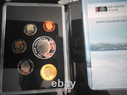 New Zealand 2011 Silver Proof Yellow Eyed Penguin-Low mintage-annual NZ set