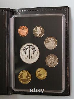 New Zealand. 2015 ANZAC 7 Coin Proof Set. Incs 38mm, Silver 50 Cents. Cased