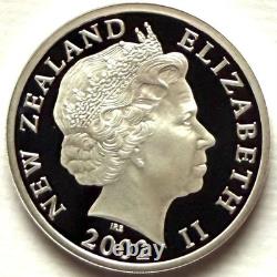 New Zealand 5 Dollars 2002 Silver 999 Proof, Hector's Dolphin, Rare