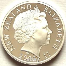 New Zealand 5 Dollars 2002 Silver 999 Proof, Hector's Dolphin, Rare