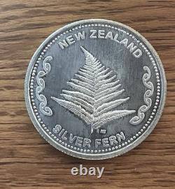 New Zealand Silver Fern Aotearoa Art Round -1 Troy Oz. 999 Silver