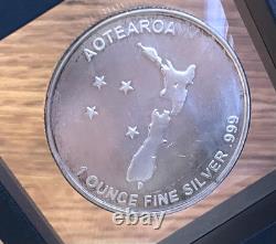 New Zealand Silver Fern Aotearoa Art Round -1 Troy Oz. 999 Silver