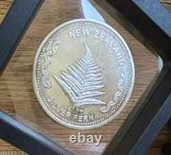New Zealand Silver Fern Aotearoa Art Round -1 Troy Oz. 999 Silver