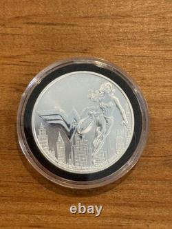 Wonder Woman DC Comics $2 Niue New Zealand Mint. 999 Fine Silver 1oz BU