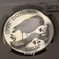 1984 1 $ Nouvelle-Zélande îles Chatham Rouge-gorge noir. 8094 oz ASW NGC PF 68 UC Q2770