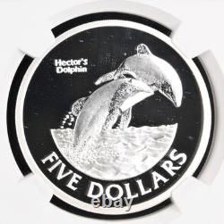 2002 Nouvelle-Zélande Argent 5 Dollars Épreuve Dauphins de Hector NGC PF 69 ULTRA CAMEO