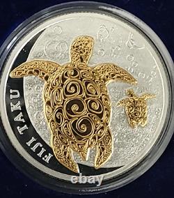 2012 FIJI 2$ Double TAKU Tortue et Bébé Unique en Case Dorée 24K avec Certificat d'Authenticité