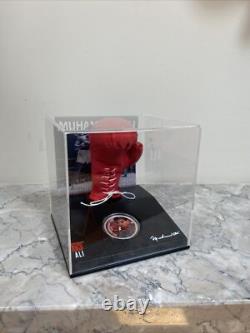 2012 Muhammad Ali 1 oz 999 Pièce en Argent avec Ensemble de Gants Monnaie de Nouvelle-Zélande