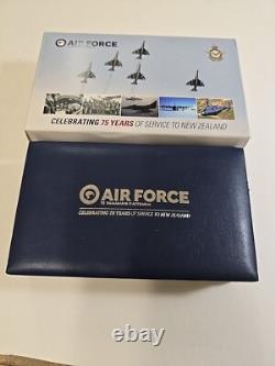 2012 Nouvelle-Zélande 1 $ Argent. 999 Monnaie de preuve 75e anniversaire de la Royal Air Force