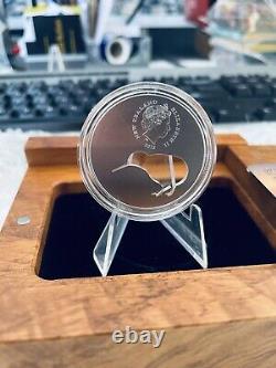 2015 Nouvelle-Zélande 1 oz Argent Kiwi Silhouette Épreuve (avec Boîte et COA)