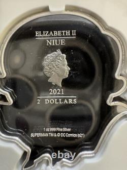 2021. 1 oz. 999 ARGENT PUR PIECE NIUE. OGP+COA. SUPERMAN VOLANT. SEULEMENT 2000 FRAPPÉES