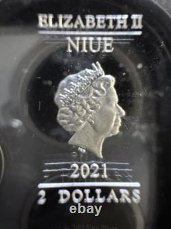 2021. 1 oz. 999 ARGENT PUR PIECE NIUE. OGP+COA. SUPERMAN VOLANT. SEULEMENT 2000 FRAPPÉES