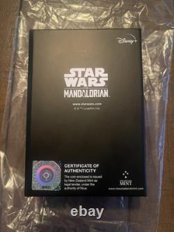 2023 Niue Star Wars Mandalorian Chasseur à réaction Gantelet de Bo-Katan en argent 1 oz
<br/> 

 