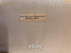 Cuillères en argent sterling de Nouvelle-Zélande avec pierre verte