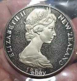 Dollar de Nouvelle-Zélande 1974 Jour de la Nouvelle-Zélande Argent Givré Cameo Boîtier Bleu