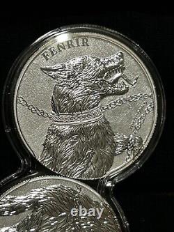 En français, cela se traduirait par : Ensemble de pièces de monnaie Germania Beasts Fenrir 2 x 1 oz. en argent 9999 BU de 2022 avec capsule duo.