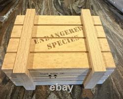 Monnaie en argent Proof de 1 oz 2014. 999 $2 Niue Rhinocéros noir RARE