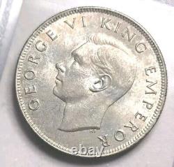 Nouvelle-Zélande 1946 1/2 Couronne Superbe Gemme. Rare Grade Élevé avec Plein Lustre.