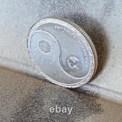 Pièce Équilibre Cosmique 2022 Tokelau 1 oz 99 argent Reine Élisabeth II