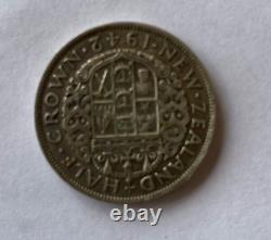 Pièce de monnaie de 1/2 couronne en argent ancienne du Roi George VI du Royaume-Uni de Nouvelle-Zélande de 1942.