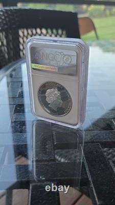 Pièce de preuve en argent 1 oz Senjutsu Iron Maiden des îles Cook 2022, classée NGC PF69 Ultra Cameo