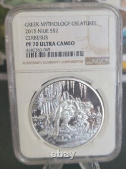 Pièce en argent d'une once de 2015 Niue CERBERUS créatures de la mythologie grecque NGC PF 70 Ultra Cam