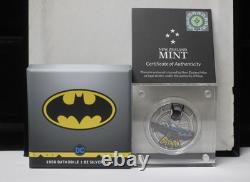 Pièce en argent de 1 $ de Niue 2021 Batman 1966 Batmobile Monnaie de Nouvelle-Zélande 4ISO