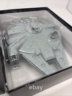 Set de pièces en argent fin Millenium Falcon de Star Wars de la Monnaie de Nouvelle-Zélande Neuf